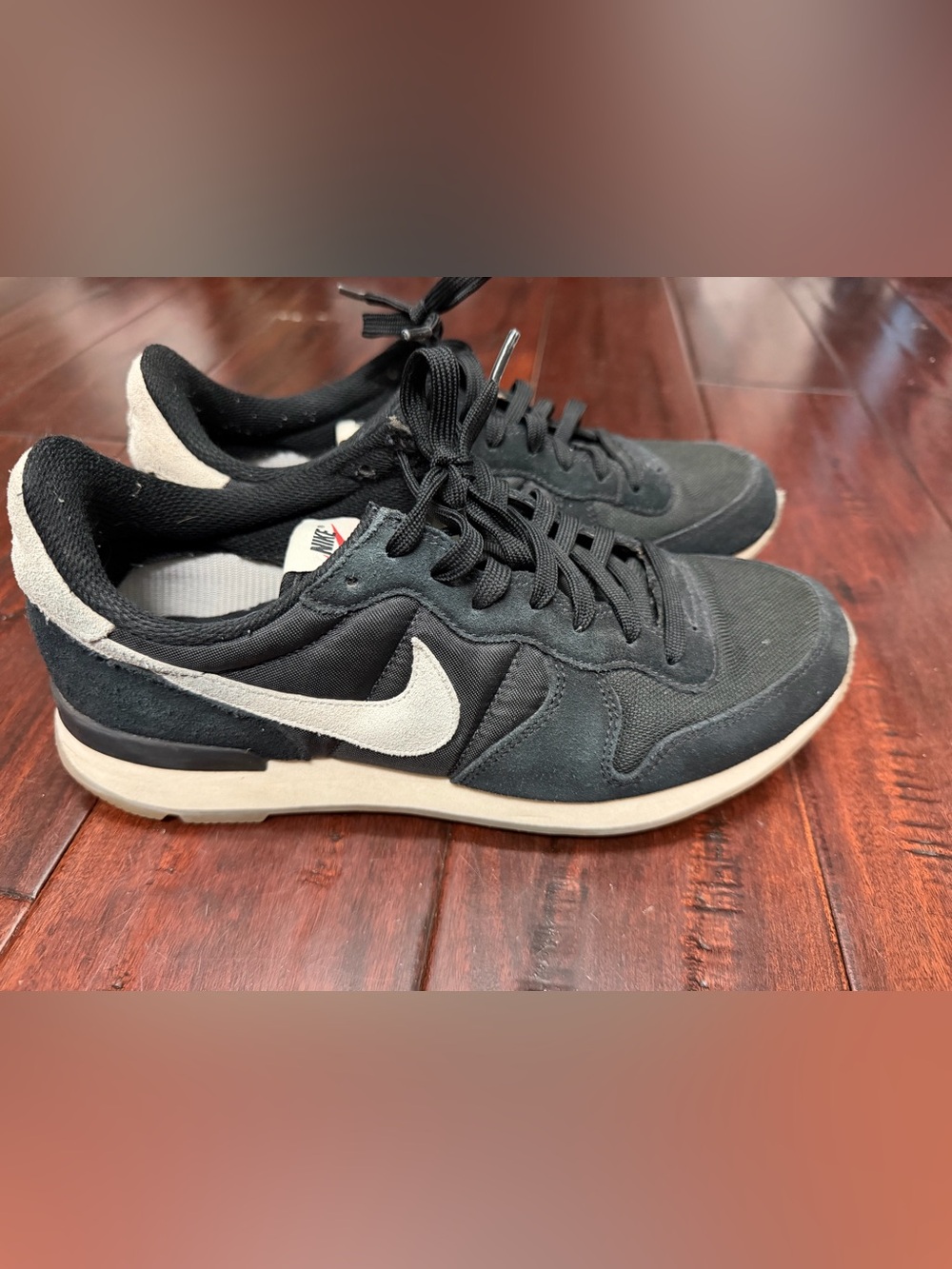 Nike Black Internationalist Sneakers